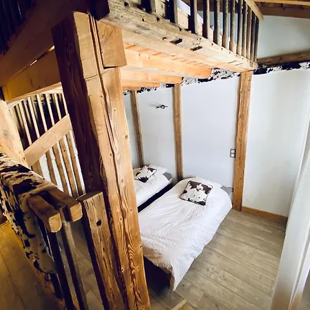 Chalet Lou, 17 Personnes, Jacuzzi Privé